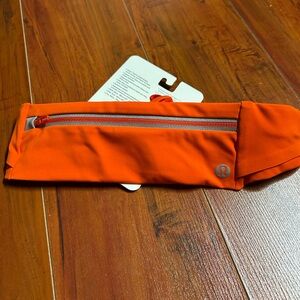 Lululemon Orange Waist Pouch
NWT